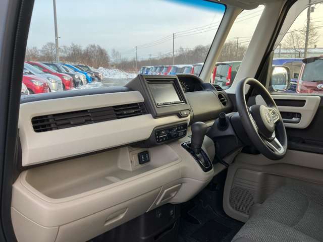 ホンダ Ｎ　ＢＯＸ カスタム ６６０ Ｇ Ｌ ホンダセンシング ４ＷＤ R2年 (北海道) 99