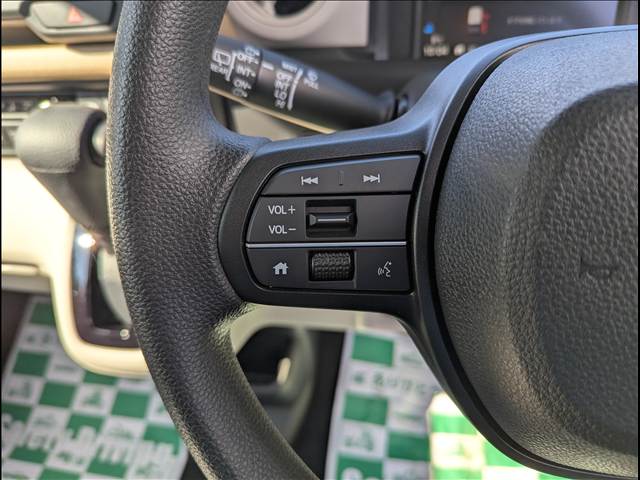 ホンダ Ｎ　ＢＯＸ ６６０ ファッションスタイル ２トーン ４ＷＤ R7年 (東北) 99