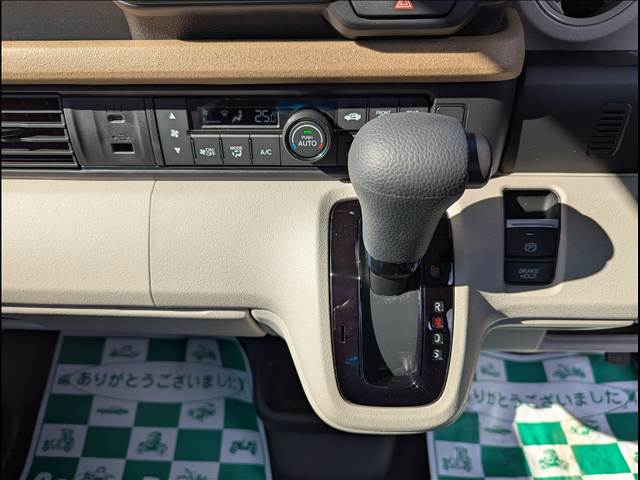 ホンダ Ｎ　ＢＯＸ ６６０ ファッションスタイル ２トーン ４ＷＤ R7年 (東北) 99