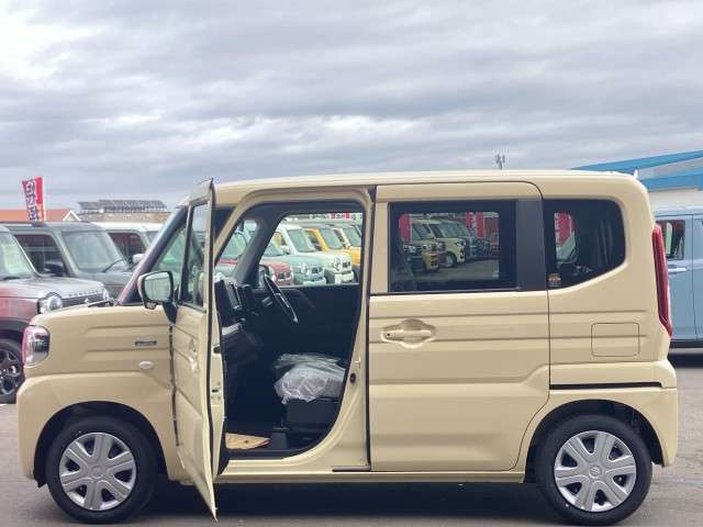 スズキ スペーシア ６６０ ハイブリッド Ｘ ４ＷＤ R7年 (北海道) 99