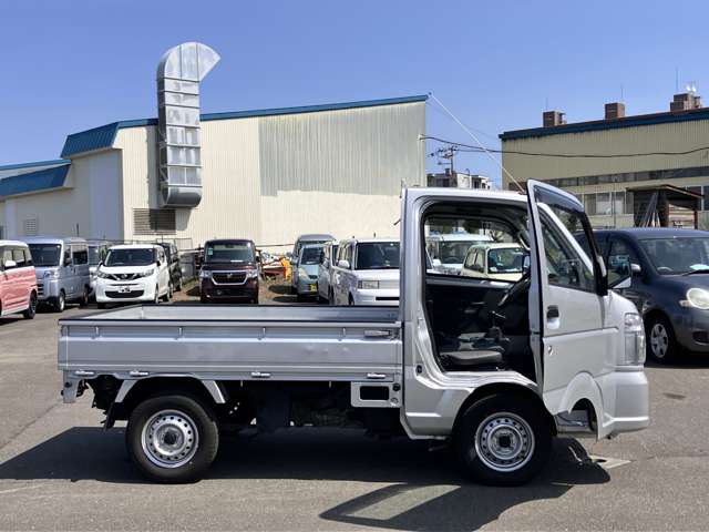 スズキ キャリイトラック ６６０ ＫＣ パワステ 農繁仕様 ３方開 ４ＷＤ R5年 (北海道) 99