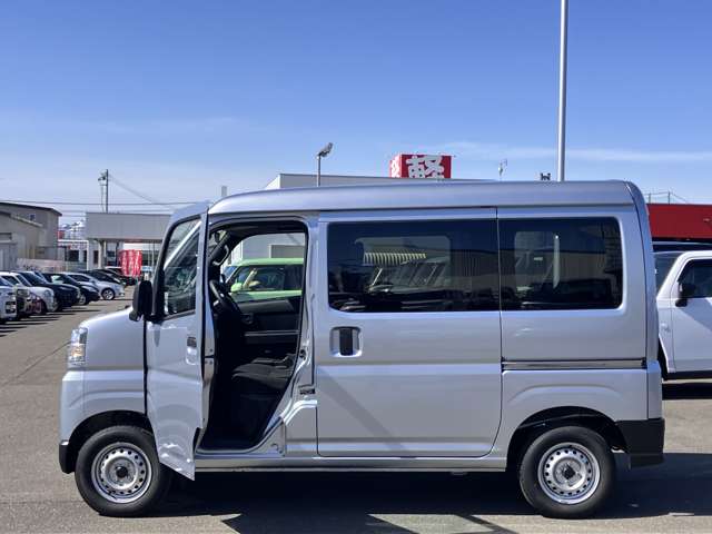 ダイハツ ハイゼットカーゴ ６６０ デラックス ４ＷＤ R5年 (北海道) 99