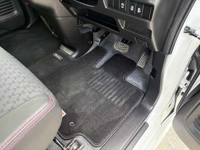 スズキ スペーシア ６６０ カスタム ハイブリッド ＸＳターボ ４ＷＤ H30年 (近畿) 99