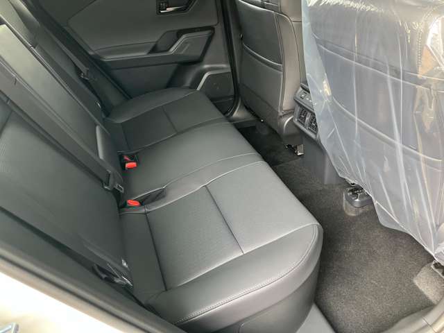 トヨタ ＲＡＶ４ ２．５ Ｚ Ｅ－ＦＯＵＲ ４ＷＤ R8年 (甲信越・北陸) 99