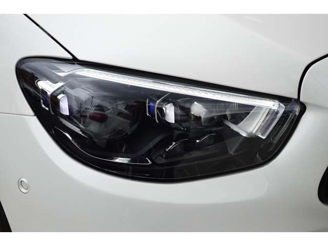 メルセデスベンツ Ｅクラス Ｅ２００　スポーツ　（ＢＳＧ搭載モデル） R2年 (関東) 99