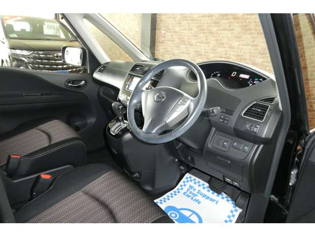 日産 セレナ ２．０ ハイウェイスター ４ＷＤ H25年 (東北) 99
