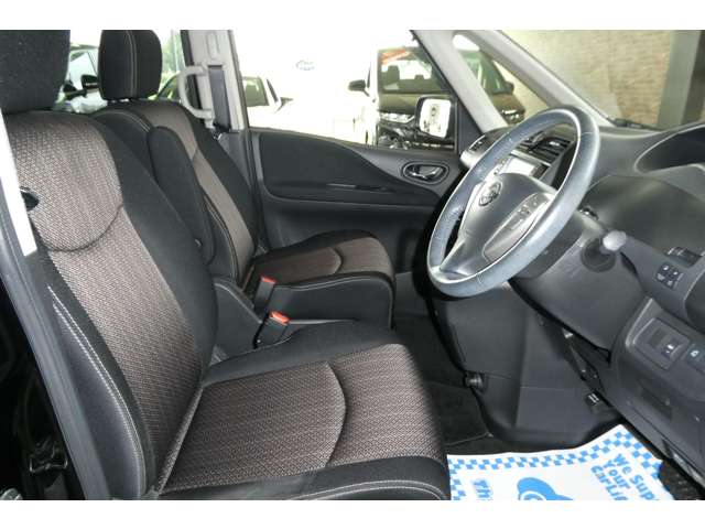 日産 セレナ ２．０ ハイウェイスター ４ＷＤ H25年 (東北) 99