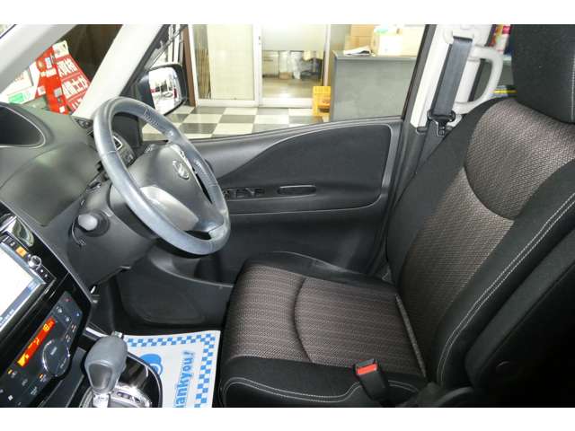 日産 セレナ ２．０ ハイウェイスター ４ＷＤ H25年 (東北) 99