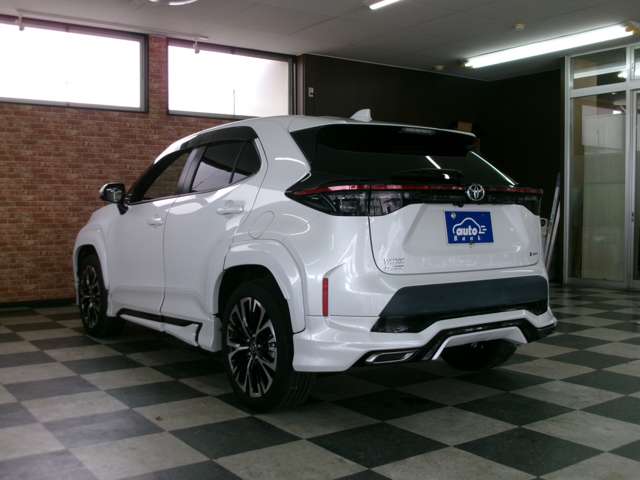 トヨタ ヤリスクロス　ハイブリッド １．５ ハイブリッド Ｚ Ｅ－ＦＯＵＲ ４ＷＤ R7年 (東北) 99
