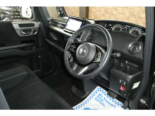 ホンダ Ｎ　ＢＯＸ カスタム ６６０ Ｌ スタイルプラス ブラック ４ＷＤ R4年 (東北) 99