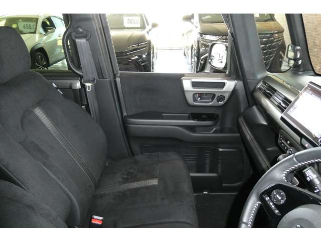 ホンダ Ｎ　ＢＯＸ カスタム ６６０ Ｌ スタイルプラス ブラック ４ＷＤ R4年 (東北) 99