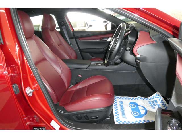 マツダ ＭＡＺＤＡ３　ファストバック ２．０ Ｘ バーガンディ セレクション ４ＷＤ R2年 (東北) 99