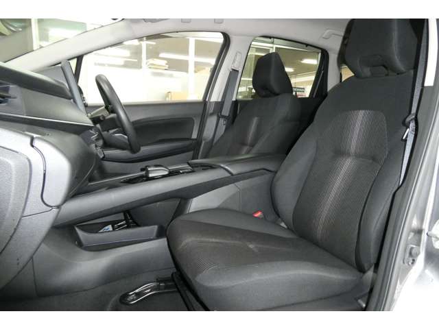 日産 ノート １．２ Ｘ R3年 (東北) 99