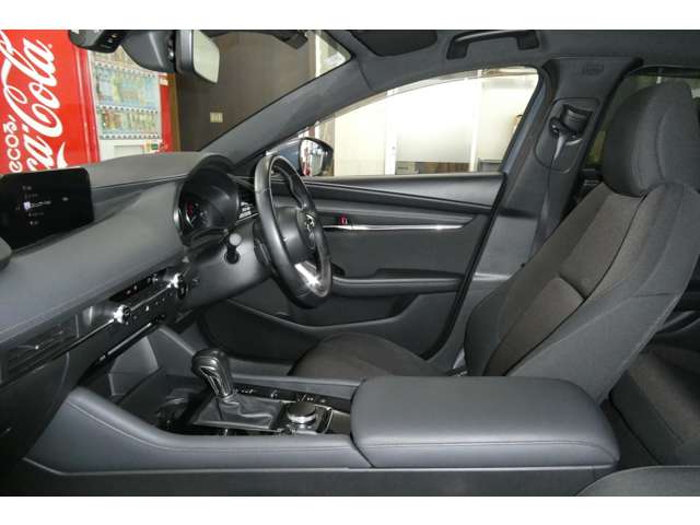 マツダ ＭＡＺＤＡ３　ファストバック ２．０ ２０Ｓ プロアクティブ ツーリング セレクション R1年 (東北) 99