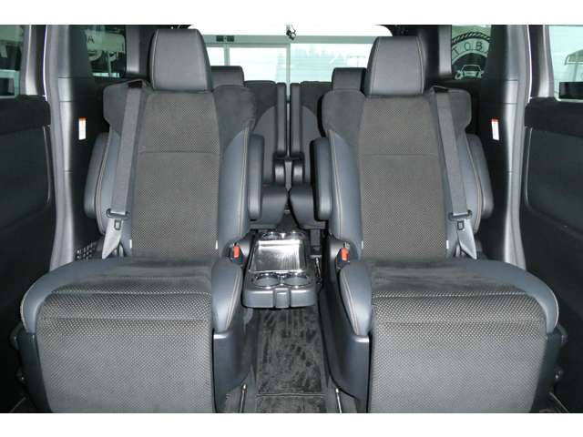 トヨタ アルファード ２．５ Ｓ タイプゴールドＩＩ ４ＷＤ R3年 (東北) 99