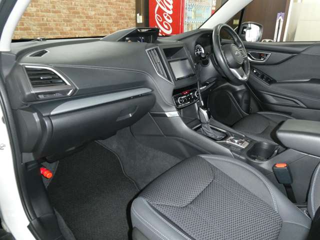 スバル フォレスター　ハイブリッド ２．０ アドバンス ４ＷＤ R3年 (東北) 99