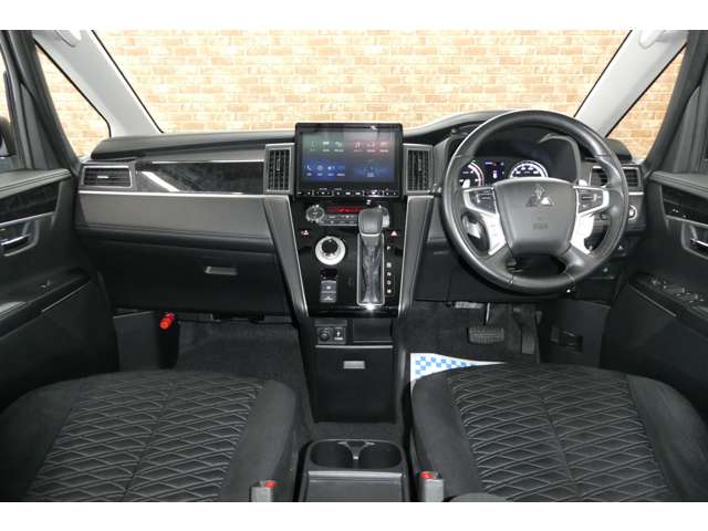 三菱 デリカ　Ｄ：５ ２．２ Ｇ パワーパッケージ ディーゼルターボ ４ＷＤ R2年 (東北) 99