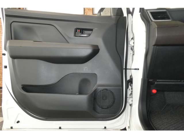 トヨタ ルーミー １．０ Ｇ ４ＷＤ R5年 (東北) 99