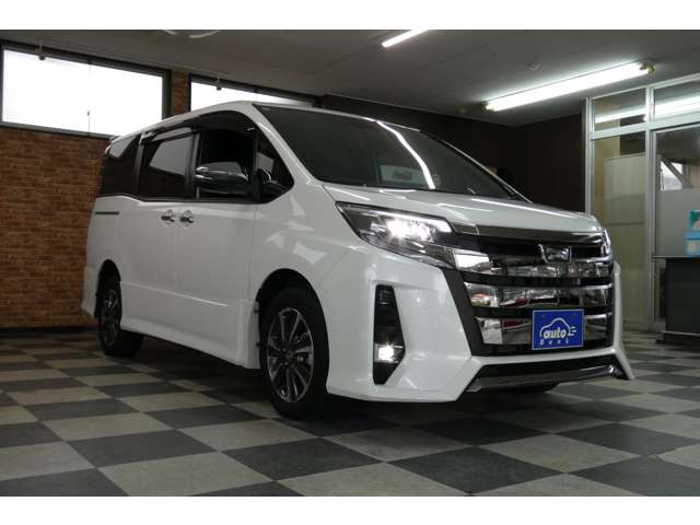 トヨタ ノア ２．０ ＳＩ ＷＸＢＩＩ ４ＷＤ R3年 (東北) 99