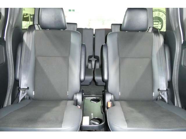 トヨタ ノア ２．０ ＳＩ ＷＸＢＩＩ ４ＷＤ R3年 (東北) 99