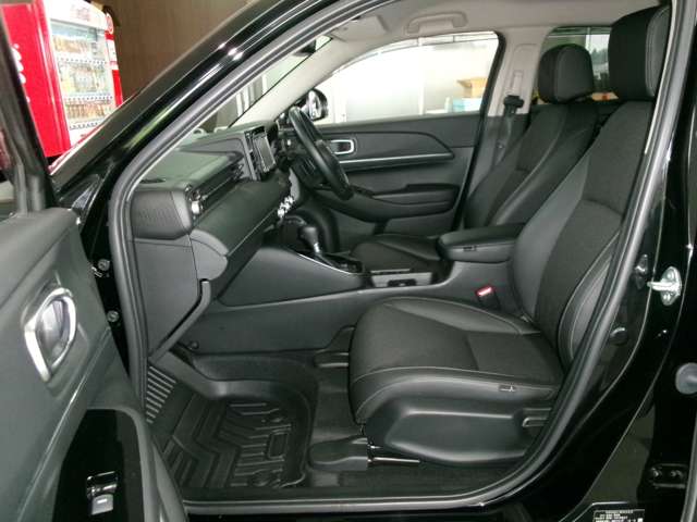 ホンダ ヴェゼル １．５ Ｅ：ＨＥＶ Ｚ ４ＷＤ R4年 (東北) 99