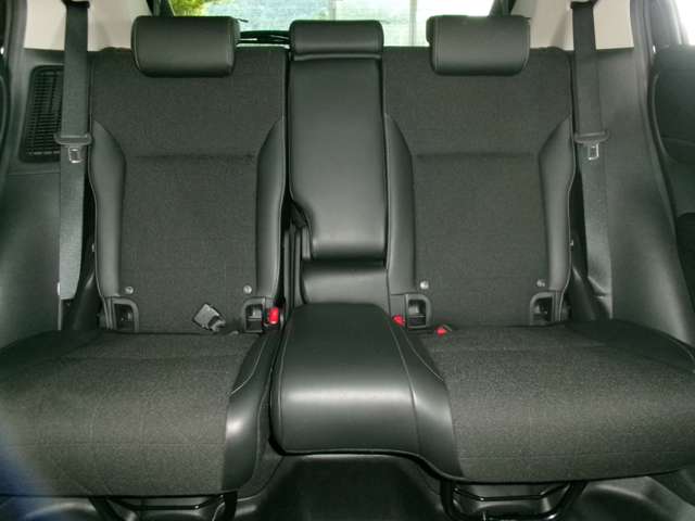 ホンダ ヴェゼル １．５ Ｅ：ＨＥＶ Ｚ ４ＷＤ R4年 (東北) 99