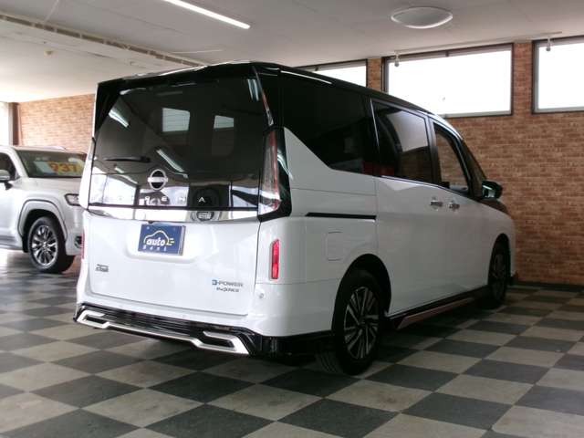 日産 セレナ １．４ Ｅ－４ＯＲＣＥ ハイウェイスターＶ ４ＷＤ R6年 (東北) 99
