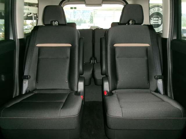 日産 セレナ １．４ Ｅ－４ＯＲＣＥ ハイウェイスターＶ ４ＷＤ R6年 (東北) 99