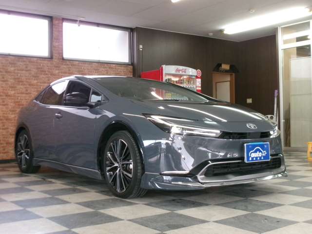トヨタ プリウス ２．０ Ｚ Ｅ－ＦＯＵＲ ４ＷＤ R5年 (東北) 99