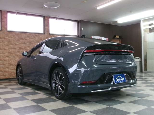 トヨタ プリウス ２．０ Ｚ Ｅ－ＦＯＵＲ ４ＷＤ R5年 (東北) 99