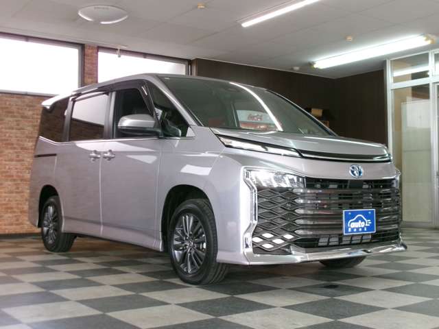 トヨタ ヴォクシー １．８ ハイブリッド Ｓ－Ｚ Ｅ－ＦＯＵＲ ４ＷＤ R5年 (東北) 99