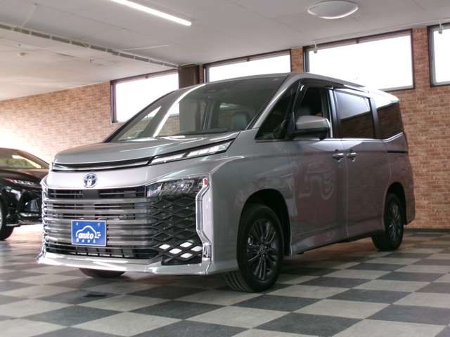 トヨタ ヴォクシー １．８ ハイブリッド Ｓ－Ｚ Ｅ－ＦＯＵＲ ４ＷＤ R5年 (東北) 99