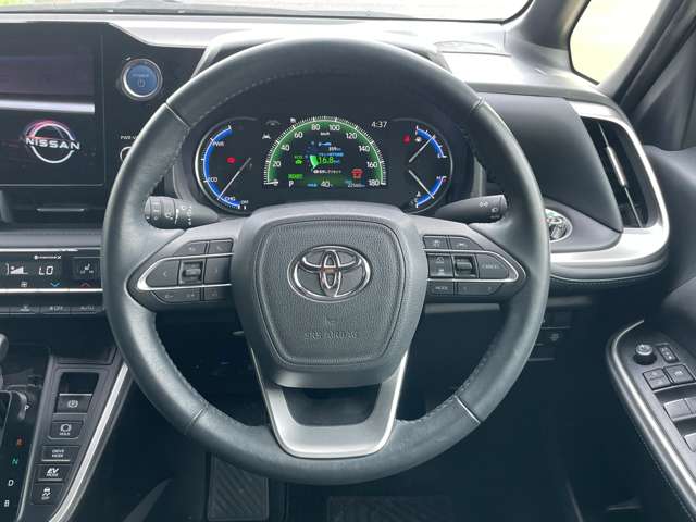 トヨタ ヴォクシー １．８ ハイブリッド Ｓ－Ｚ R4年 (関東) 99