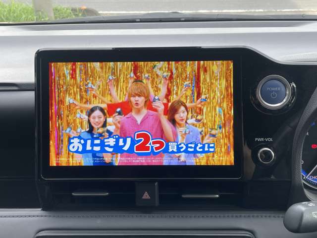 トヨタ ヴォクシー １．８ ハイブリッド Ｓ－Ｚ R4年 (関東) 99