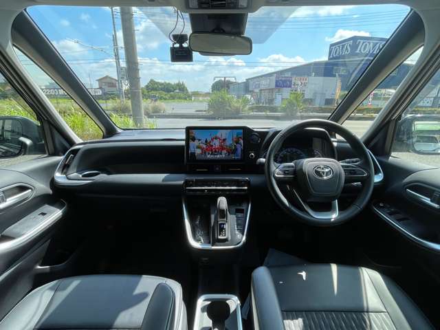 トヨタ ノア １．８ ハイブリッド Ｚ R6年 (関東) 99