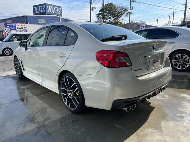 スバル ＷＲＸ　ＳＴＩ ＳＴＩ ２．０ タイプＳ ４ＷＤ H29年 (関東) 99