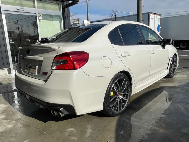 スバル ＷＲＸ　ＳＴＩ ＳＴＩ ２．０ タイプＳ ４ＷＤ H29年 (関東) 99