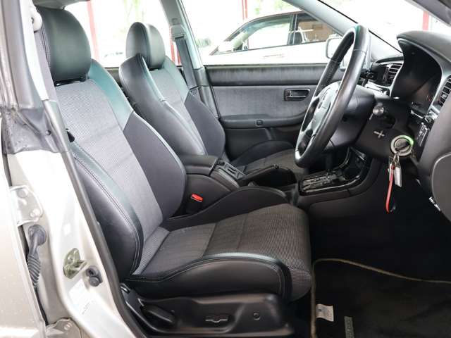 スバル レガシィＢ４ ２．０ ＲＳ タイプＢ ４ＷＤ H13年 (関東) 99