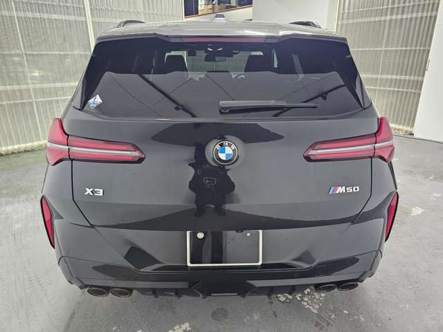 ＢＭＷ Ｘ３ Ｍ５０ Ｘドライブ ４ＷＤ R7年 (近畿) 99