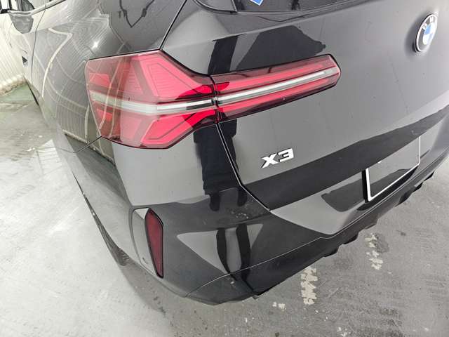 ＢＭＷ Ｘ３ Ｍ５０ Ｘドライブ ４ＷＤ R7年 (近畿) 99