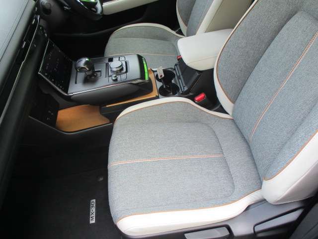 マツダ ＭＸ−３０　ＥＶ ＥＶ ハイエスト セット R3年 (関東) 99