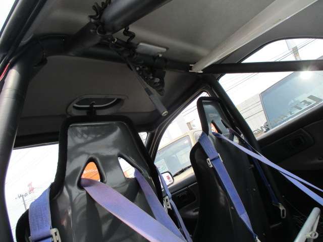 スバル インプレッサ ２．０ ＷＲＸ タイプＲＡ ４ＷＤ H7年 (関東) 99