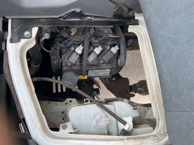 日産 クリッパートラック ＭＴエアコン無シ H16年 (関東) 99