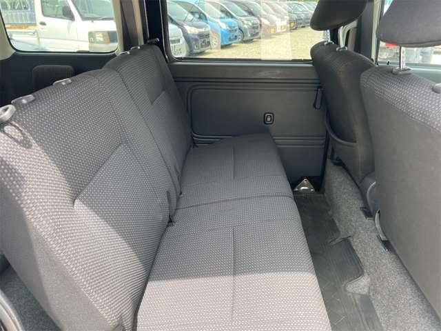 ダイハツ ハイゼットカーゴ ６６０ クルーズ ＳＡＩＩＩ ハイルーフ ４ＷＤ R1年 (関東) 99