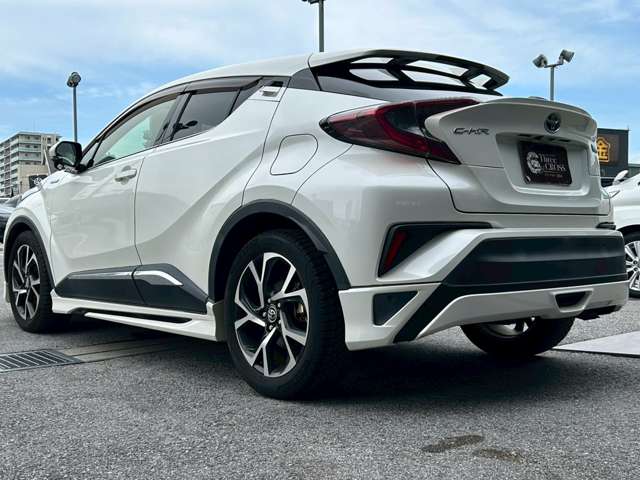 トヨタ Ｃ−ＨＲ ハイブリッド １．８ Ｇ H29年 (近畿) 99