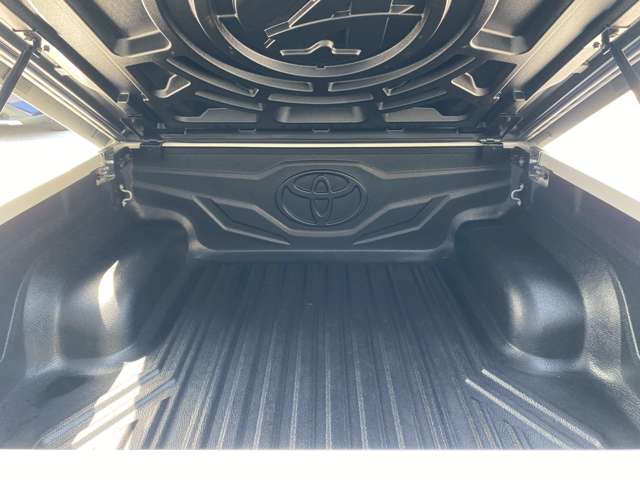トヨタ ハイラックス ２．４ Ｚ ディーゼルターボ ４ＷＤ R3年 (近畿) 99