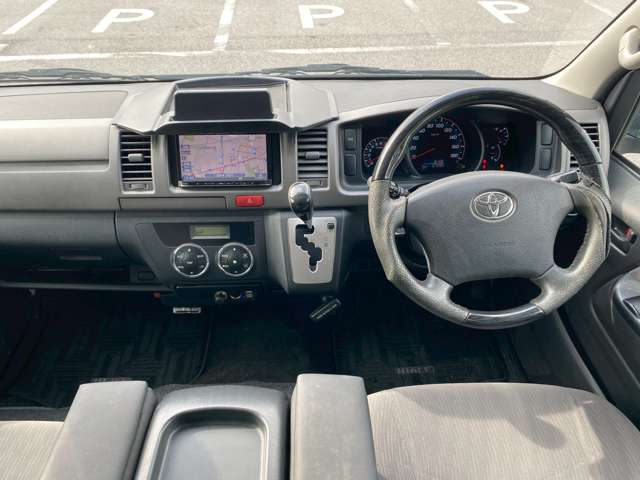 トヨタ ハイエースバン ２．０ スーパーＧＬ ロング H23年 (近畿) 99