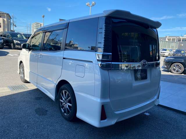 トヨタ ヴォクシー ２．０ ＺＳ H29年 (近畿) 99