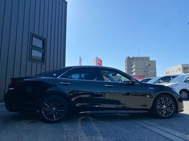 トヨタ クラウン　ハイブリッド ハイブリッド ２．５ Ｓ ブラックスタイル H27年 (近畿) 99