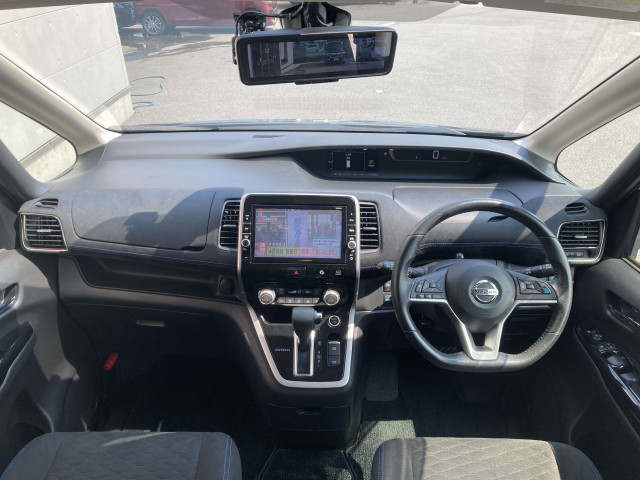 日産 セレナ ２．０ ＡＵＴＥＣＨ スポーツスペック R1年 (四国) 99
